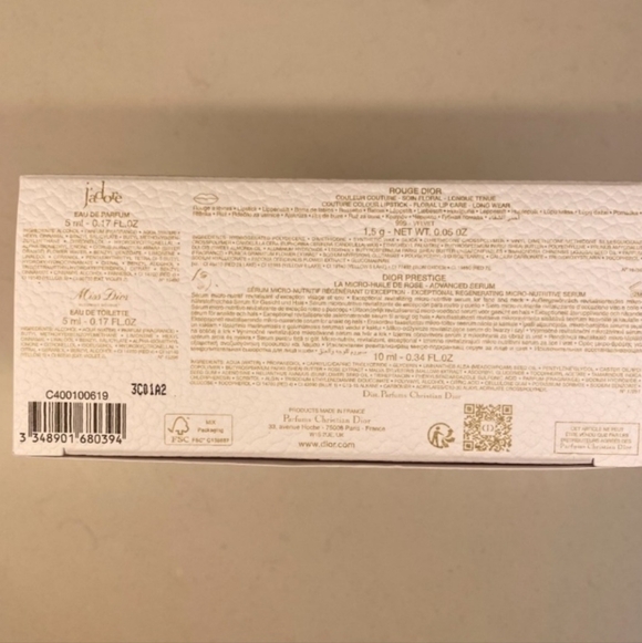 Dior Beauty Gift Set - Picture 6 of 6